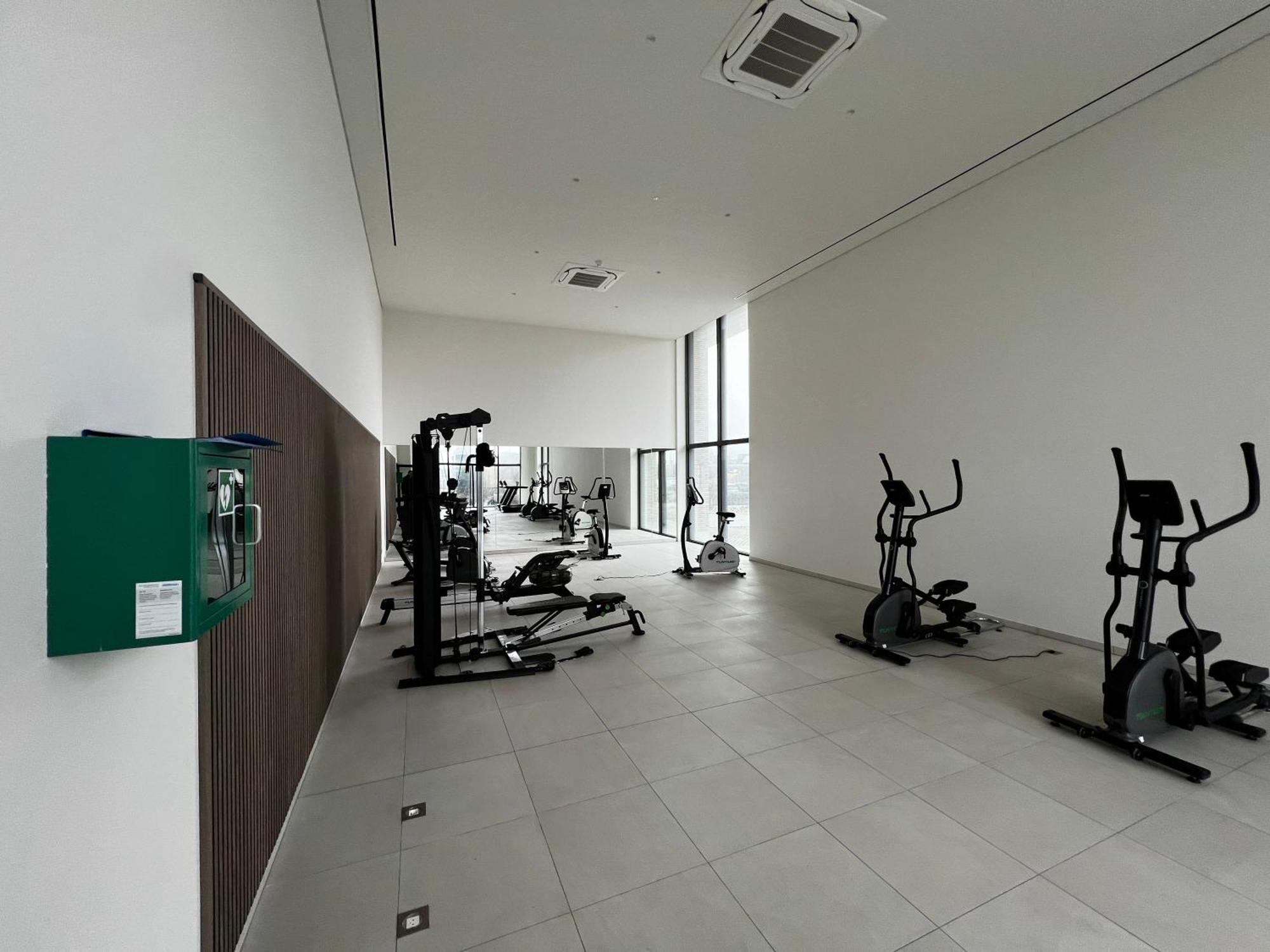 Huswell - Beautiful Apartment With Communal Pool And Gym Ostende Exterior foto